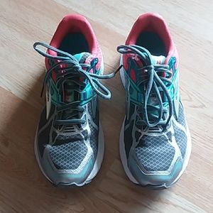 brooks brothers tennis shoes